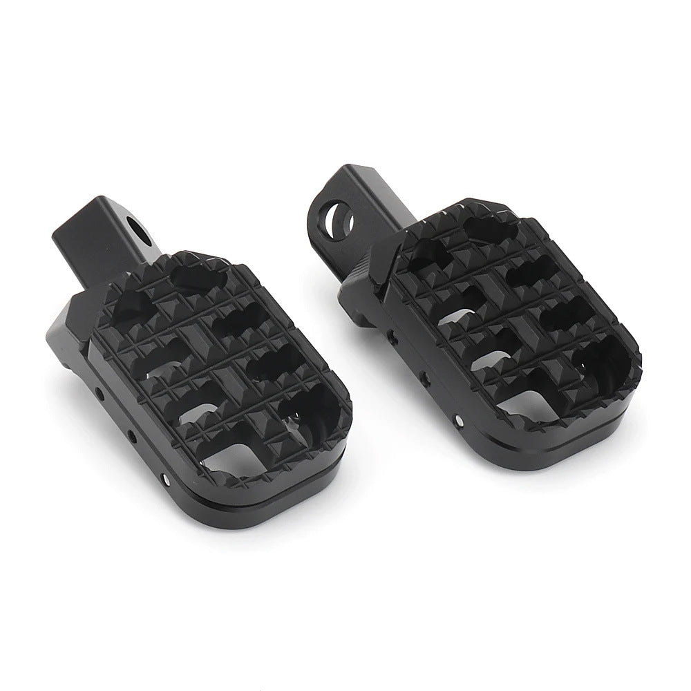 800 MT Enlarged Adjustable Footpegs